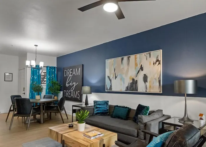 Apartment Golf Getaway Luxury Walk To Tpc Scottsdale
