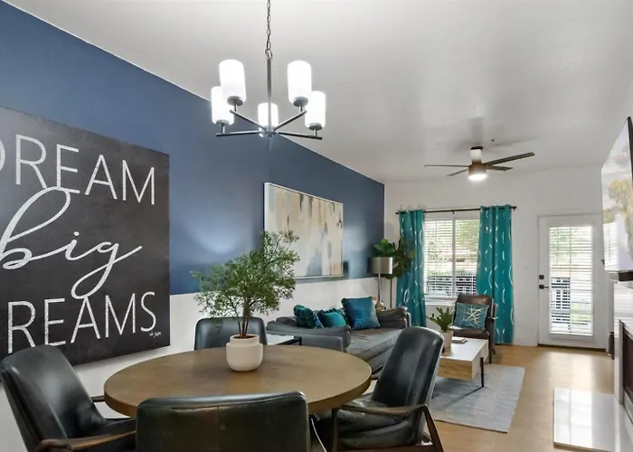 Golf Getaway Luxury Walk To Tpc Apartment *