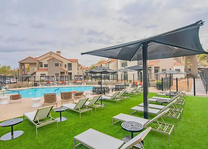 Golf Getaway Luxury Walk To Tpc