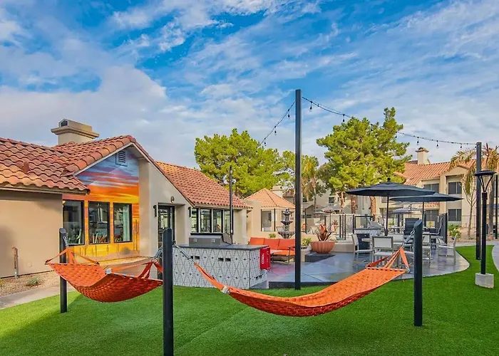 Golf Getaway Luxury Walk To Tpc * Scottsdale